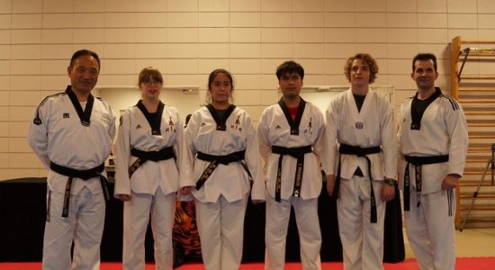 Première cohorte de ceintures noires en taekwondo au Centre Durocher - Monsaintsauveur